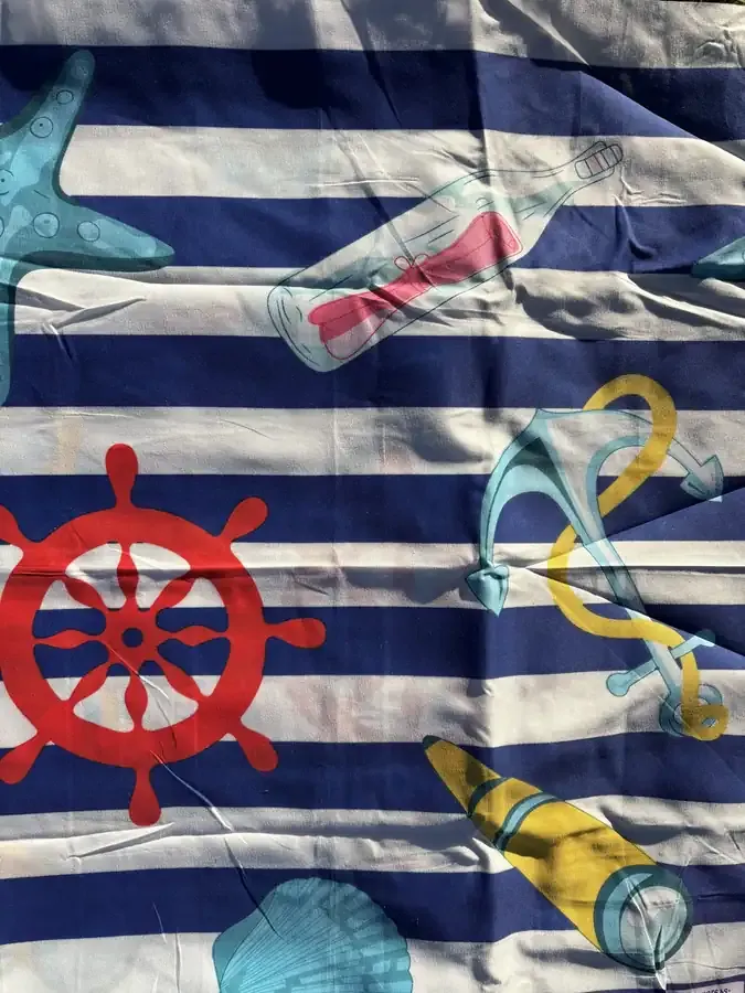 Compass Stripe Paravans beach windbreak model